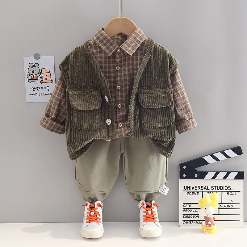 Baby children's suit autumn new cartoon hanging bag round neck T-shirt soft denim three-piece boys' and girls' leisure suit newborn baby clothing set