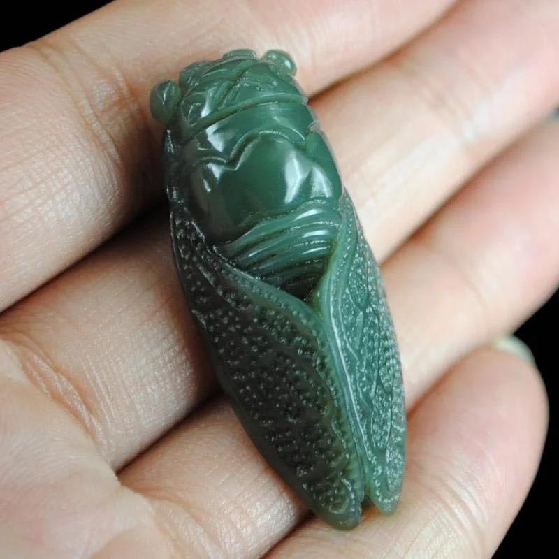 Natural Hetian Green Jade Cicada Pendant, Personality Versatile Men and Women Yiming Amazing Know The Pendant