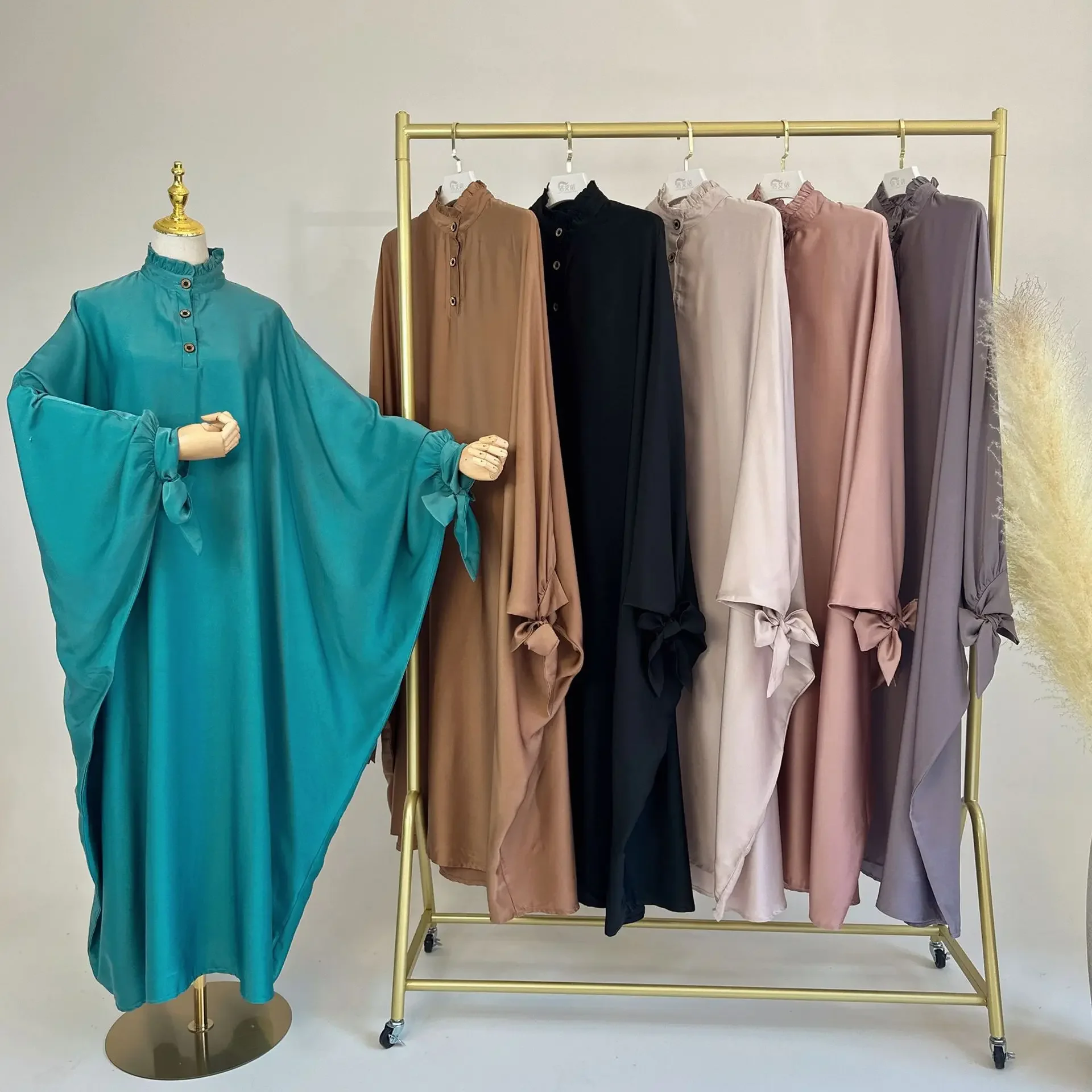 Muslim Abaya Dress Dubai Cotton Linen Turkish Hijab Dresses Loose Batwing Abayas for Women African Kaftan Robe Eid Mubarak Islam