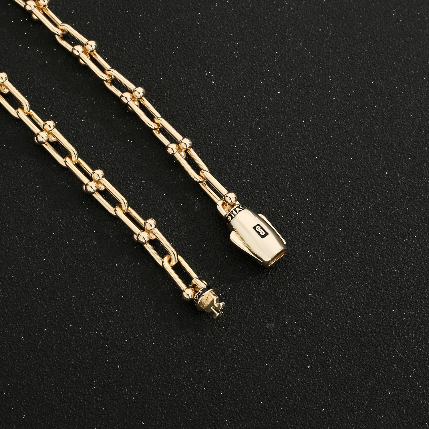 New Monaco necklace 14K gold-plated paper clip chain Cuban chain suitable for men and  women rectangular chain support wholesale 2