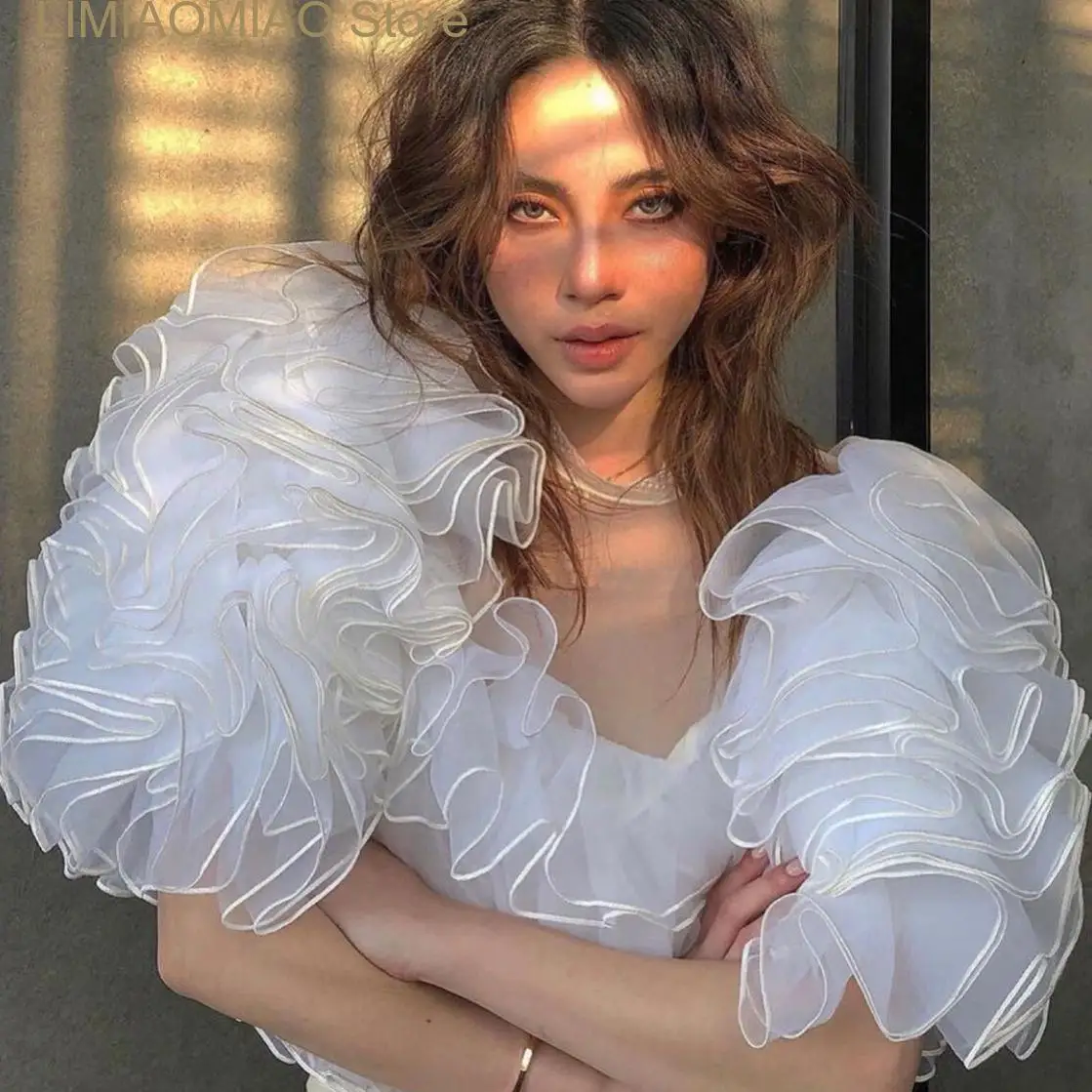 

2023 New european Style Fashion Organza Party Blouse Short Sleeve Retro Top Elegant Ruffles Sexy Slim Lace Tops Blouses