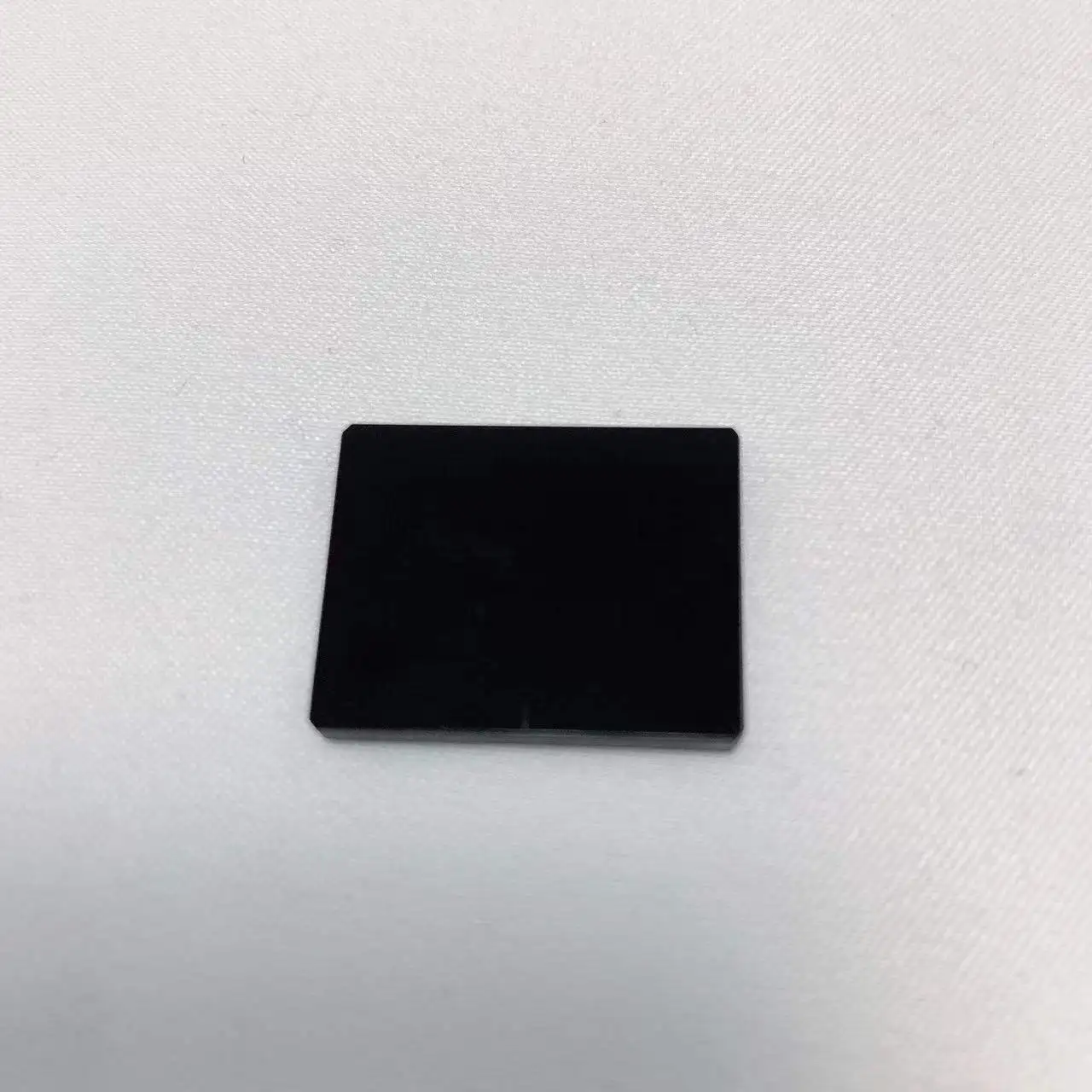 

ИК-фильтр HWB780 для ПЗС-камеры, 20 шт., общий размер 28 мм x 26 мм x 1 мм 780nm