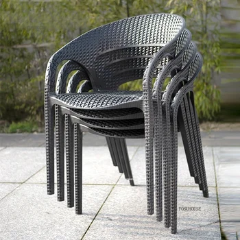 Set di mobili da giardino europei Sedie da tavolo da esterno Set di mobili da giardino Protezione solare impermeabile Set da giardino e terrazza per esterniN 1