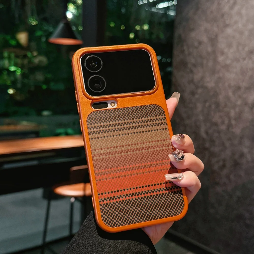 Magnetic Carbon Fiber Pattern Shockproof Phone Case with Magsafe Wireless Charging Compatibility