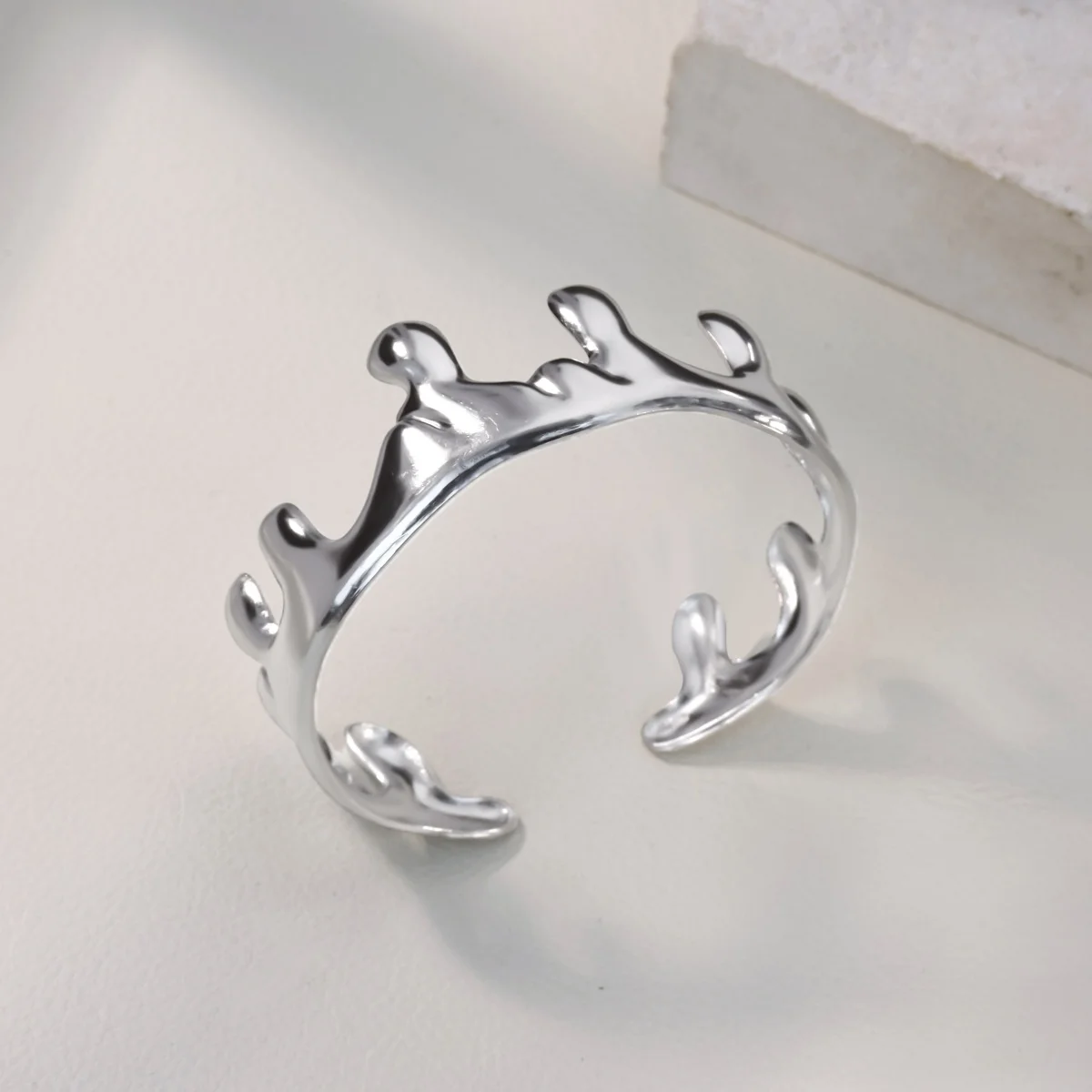Crown Design Bangles For Women Silver Stainless Steel Geometric Bangle