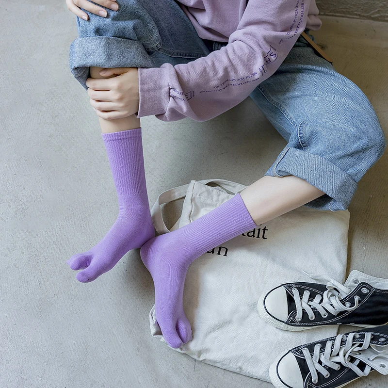 Рисунок 4 - Хлопковые носки с разрезом для женщин и мужчин