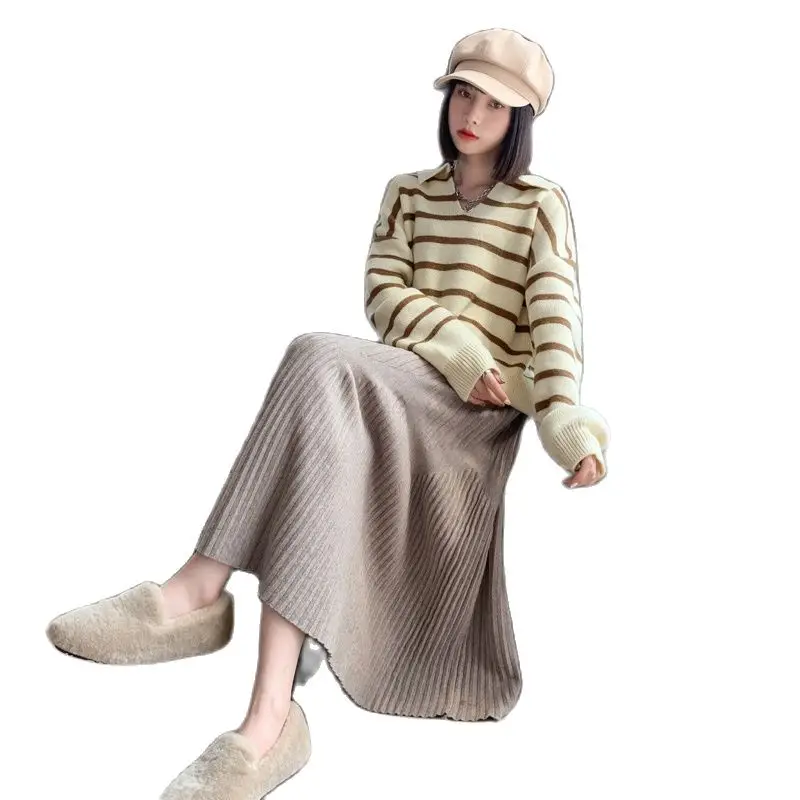 Fashion Winter Maternity Knitted Skirts Tall Waist V Striped Patchwork Pregnant Woman Umbrella Skirt Plus Size Pregnancy Clothes