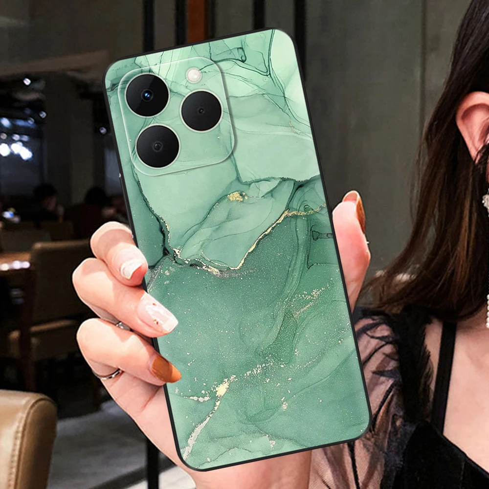 Fashionable Soft Silicone Protective Phone Case with Camera Protector