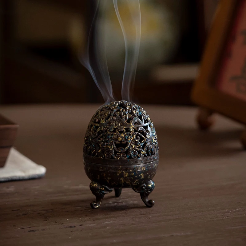 Three Legged Hollow Eggshell Small  Aromatherapy Furnace, Mini Zen Incense Burner, Home Indoor Tea Ceremony Room Decoration, 1Pc