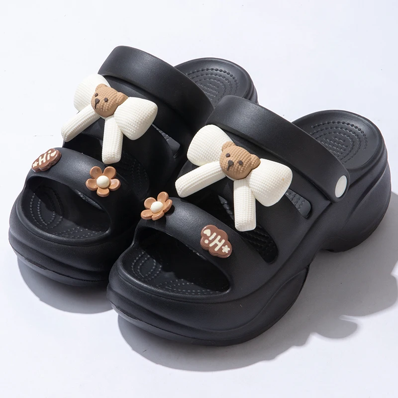 صنادل نسائية بكعب منصة لصيف 2025 شباشب فاخرة مصممة...