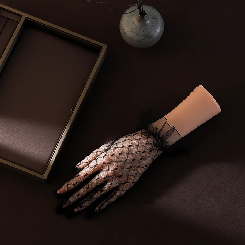 White mesh fingered short bridal gloves sexy transparent wrist length Wedding gloves suitable for women's wedding accessories wedding dress gloves