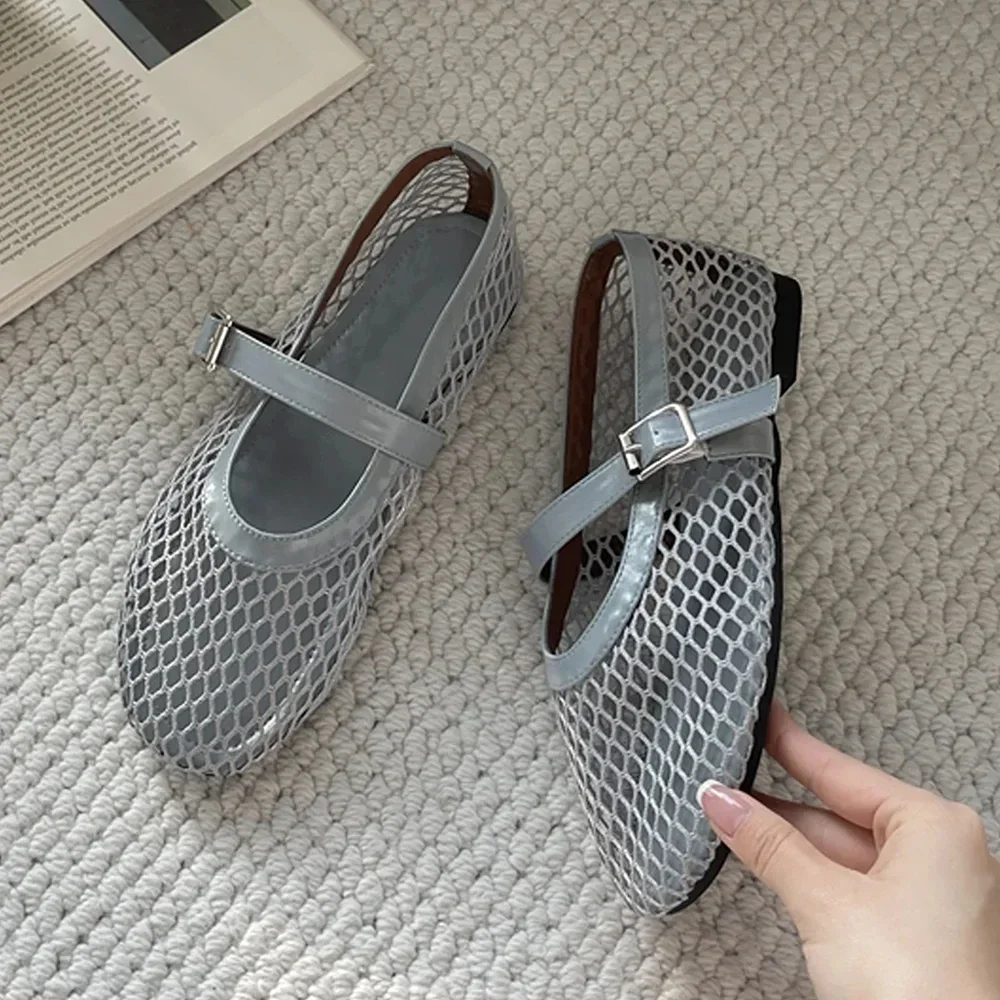 ตัวเลือกสินค้า รองเท้าแตะผ้าตาข่าย ใส่สบาย ระบายอากาศดี