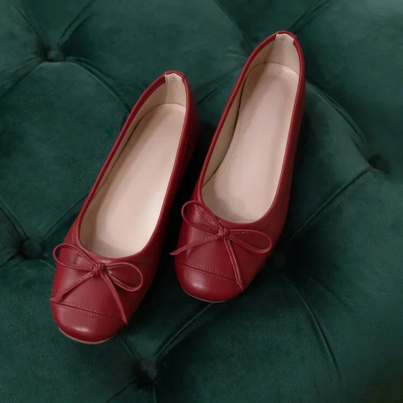 

New Japanese and Korean Spring/Summer 2024 Bow genuine leather work walking flat bottomed women's shoes Ballet dance shoes