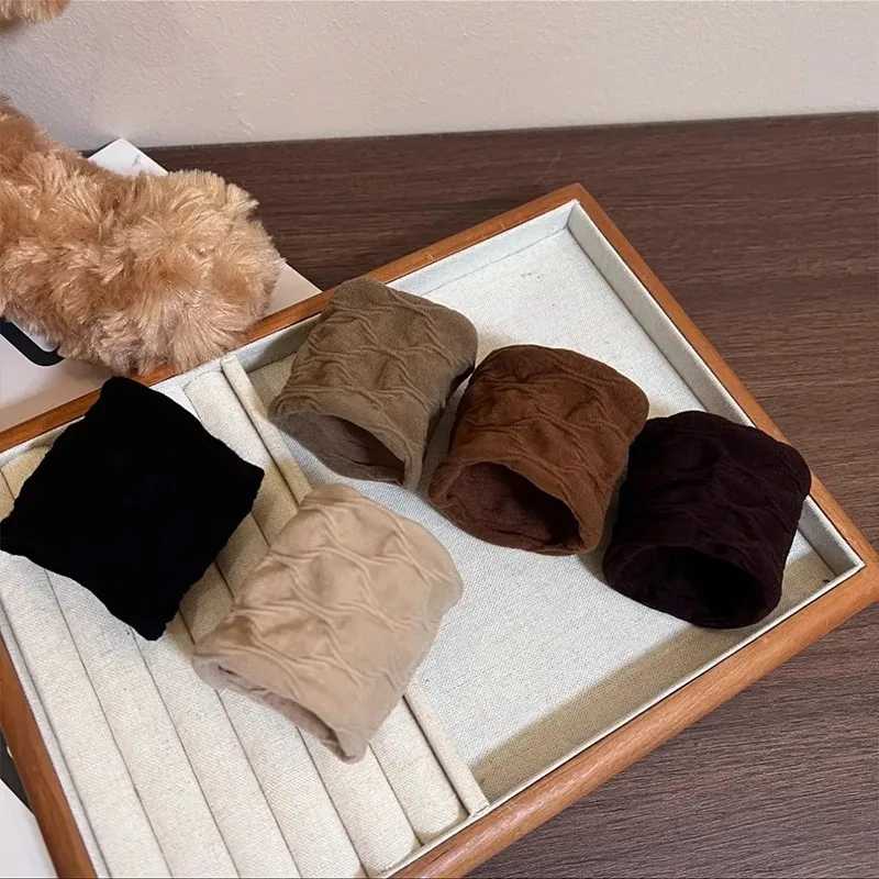 Unisex hair ties