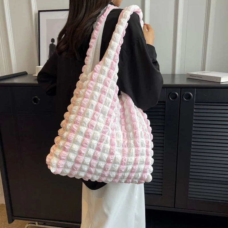 Women Fashion Underarm Shoulder Bag Space Cotton Puff Large Capacity Handbag and Purse For Female Travel Casual Shopping Tote