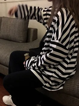 تيشيرت نسائي مخطط ، كم طويل ، ياقة دائرية ، توبات كاجوال كورية ، أسود ، كوري ، ربيع ، خريف 4