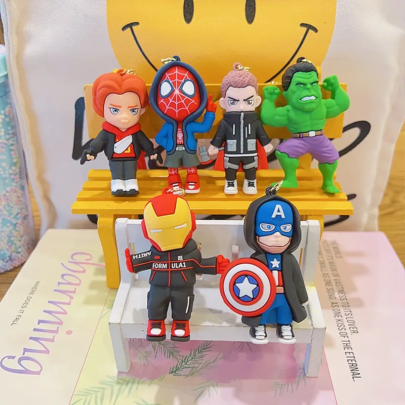 

Marvel Keychain Avengers Spider Man Iron Man Anime Action Figures Keychain Cartoon Bag Hanging Decoration Car Keychain Kids Gift