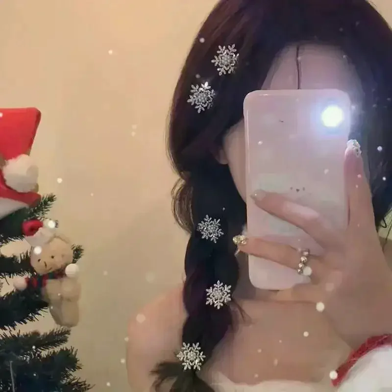 2/4/6pcs Christmas Rhinestone Snowflake Hair Clips Shiny Exquisite Hair Pins For Women Girls 2026 Fashion Jewelry New Year Gifts