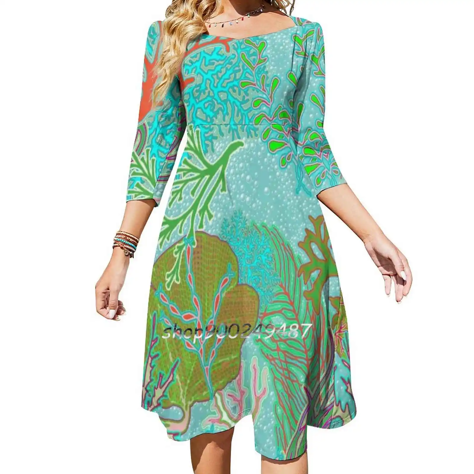 

Платье с квадратным вырезом и принтом кораллового рифа Hollyce