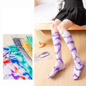 OMSJ Unisex Elastic Mid-calf Socks Gradient Tie Dye Printed Harajuku Trendy Street Going Out Anti Friction Youthful Active Socks