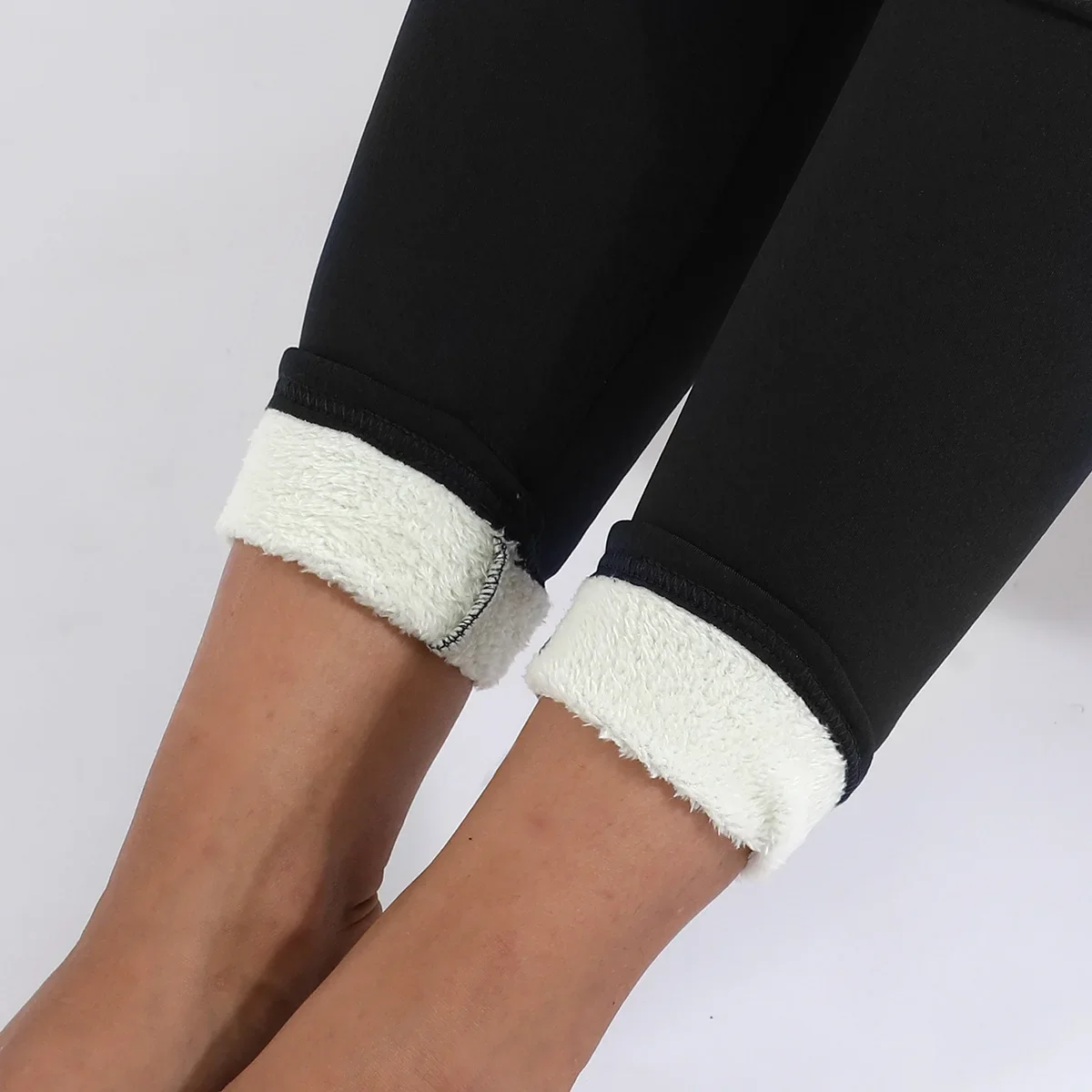 Women Yoga Pants Winter High Waist Thick Wool Leggings Keep Warm Velvet Thermal Fleece Windproof Gym sports leggings yoga pants sports pants