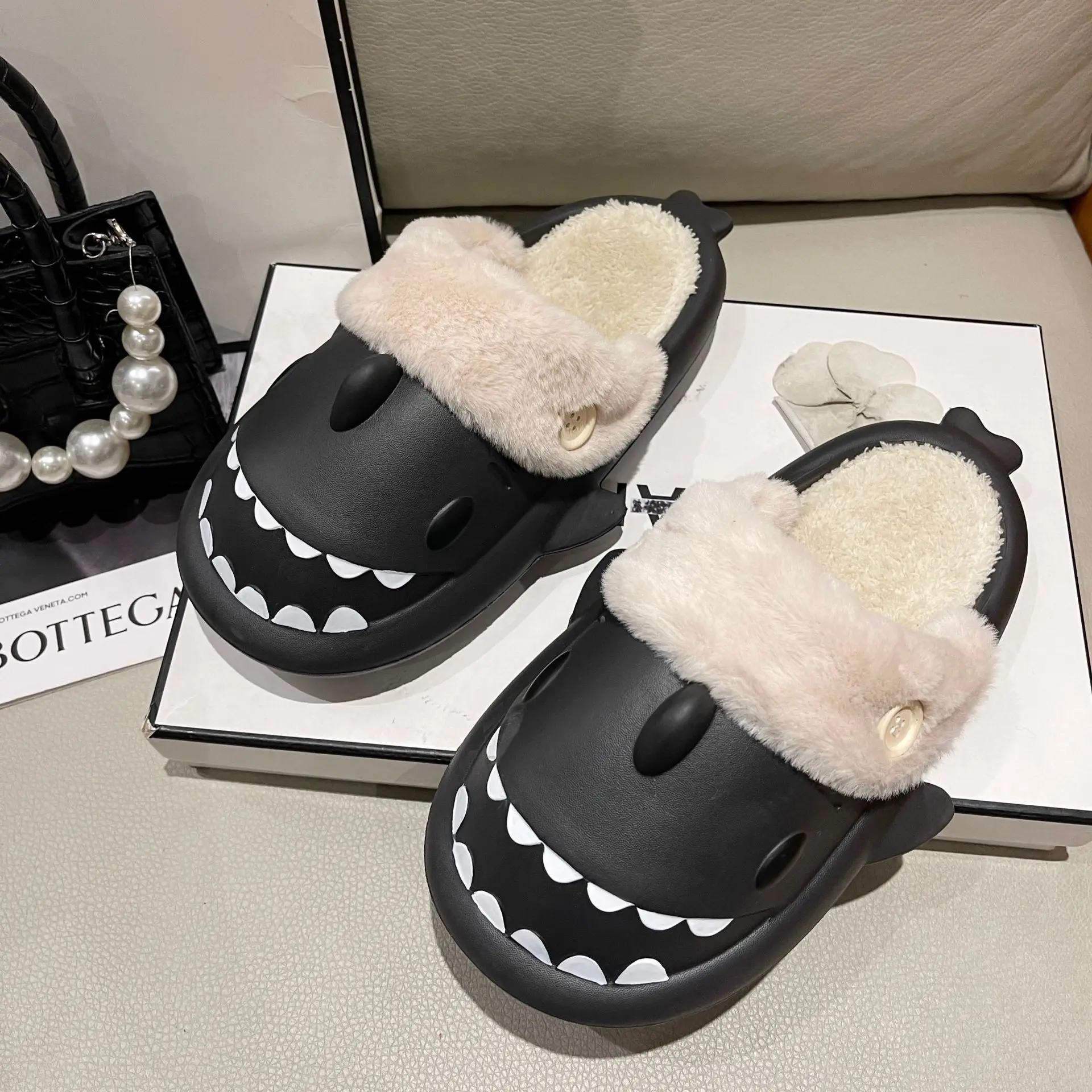Winter Shark Slippers Woman Cotton Waterproof Sandals Indoor Non-slip Slides Plush Home Warm Couple Shark Flip Flops Flat Shoe 6
