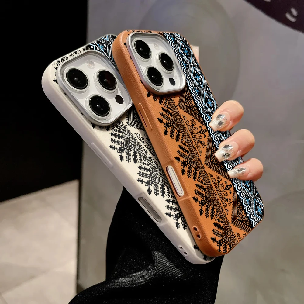 Luxury Fashion Retro Totem Phone Case - Elegant Shockproof Silicone Protection