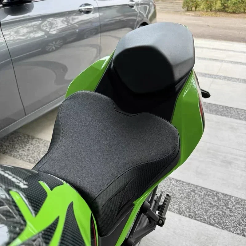 For KAWASAKI ZX4R The ZX4RR Adds and Reduces Seat Height Modifications To Increase Comfort and Flexibility WithSeat Modification