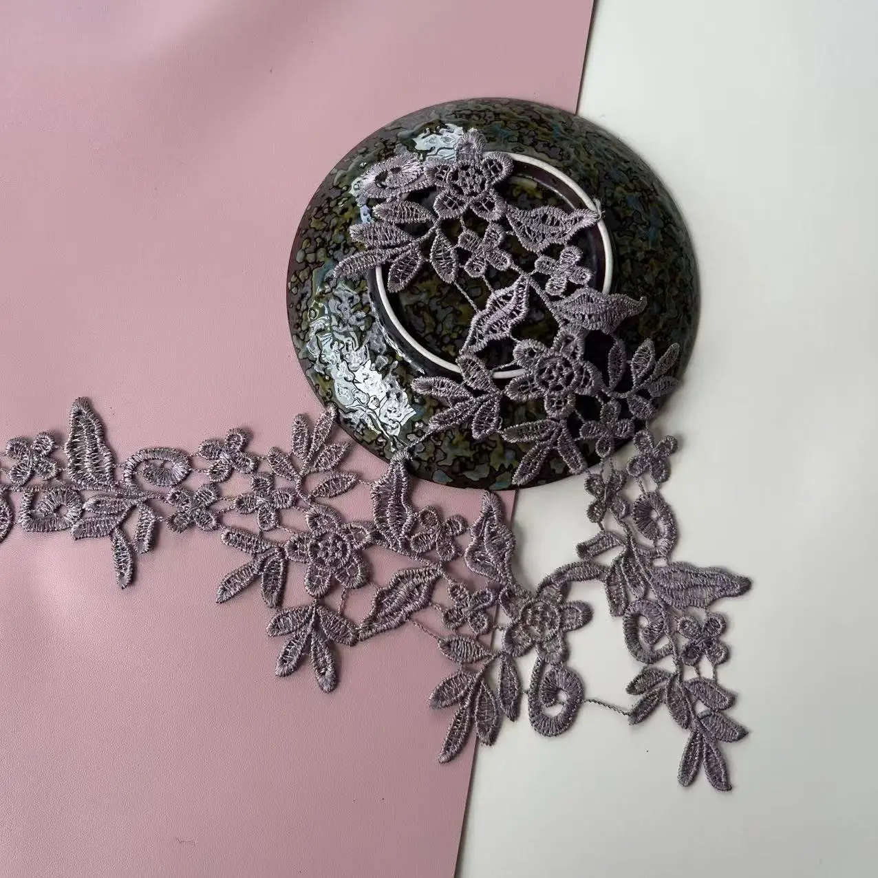Vibrant Lace Applique Flower Sewing Trims