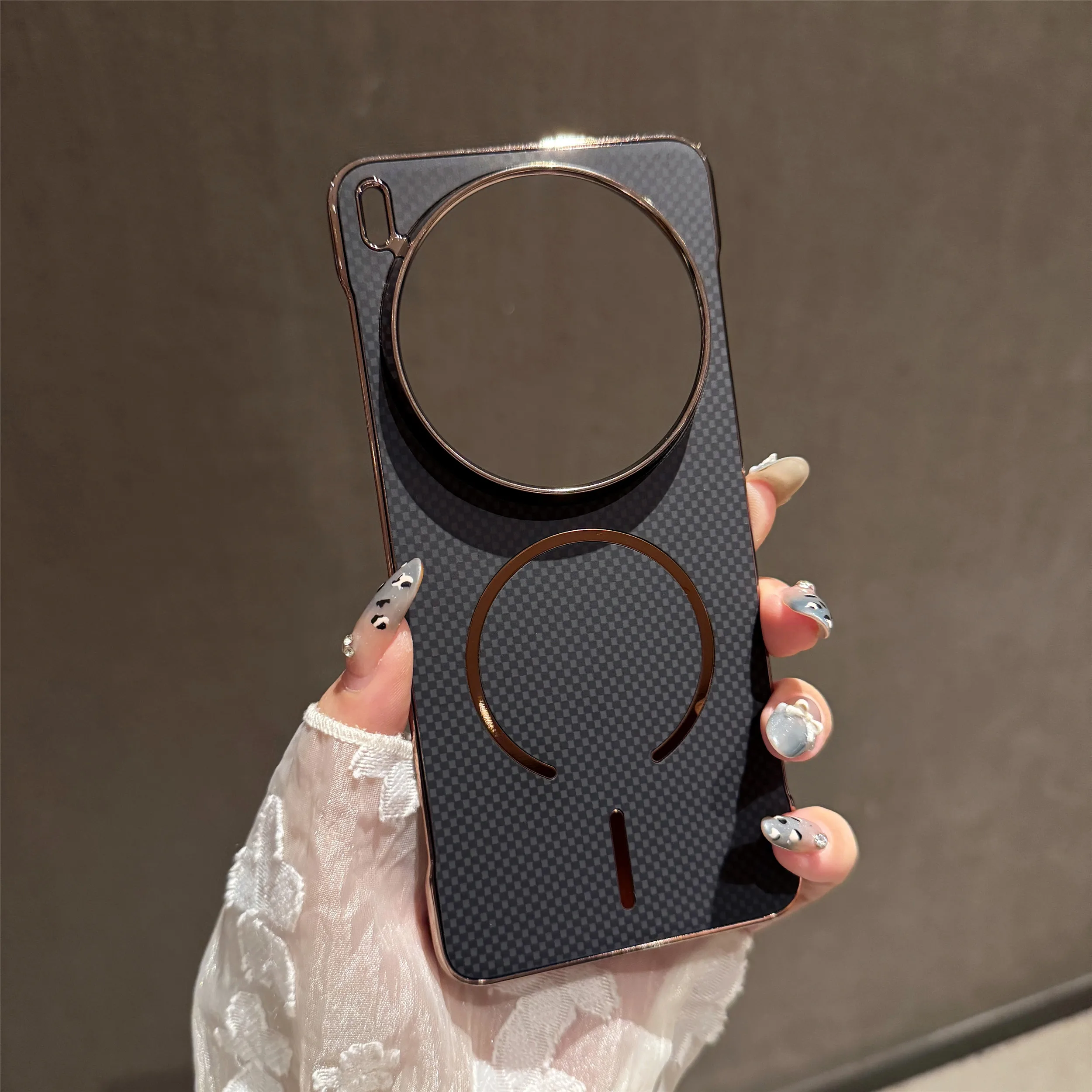 Luxury Electroplating Borderless Kevlar Magnetic Phone Case - Premium ...