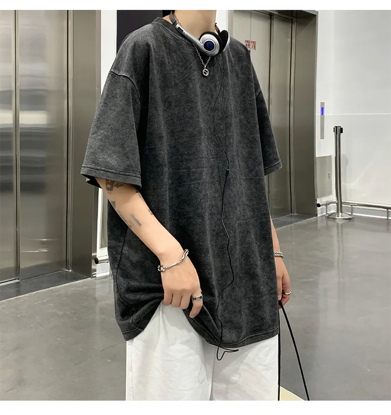 

Gothic T-shirts for men, hip-hop street wear, letter dog print punk tops, vintage Washing oversized half-sleeved T-shirt