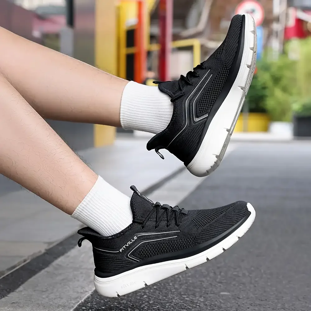 أحذية جري بنعل سميك أحذية رياضية رجالية مبطنة خفيفة الوزن وواسعة مع دعم قوس للأقدام المنتفخة أحذية رياضية خارجية