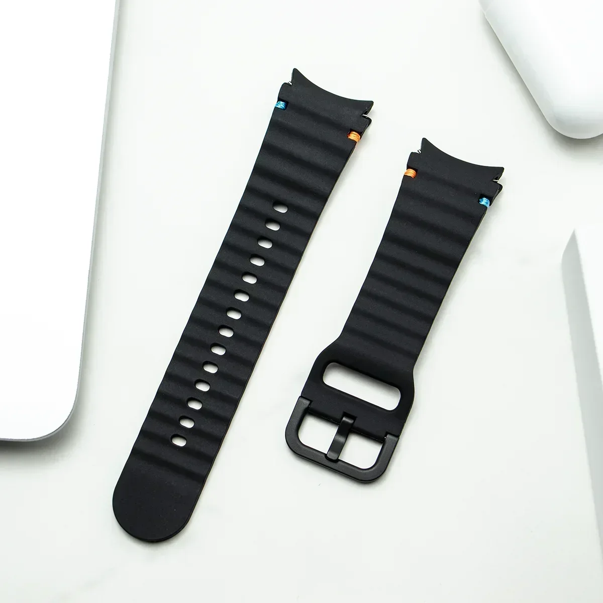 Premium Silicone Strap for Galaxy Watch - Elegant & Durable Bracelet Accessory