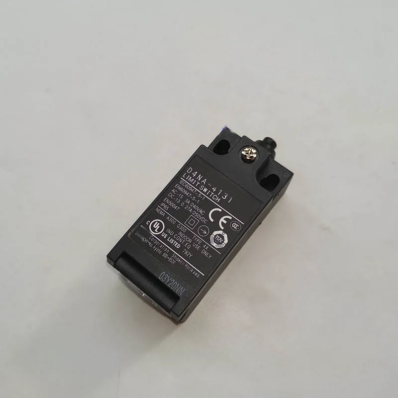 

Original D4NA-4131 Brand New Safety Limit Switch (4 In Stock)