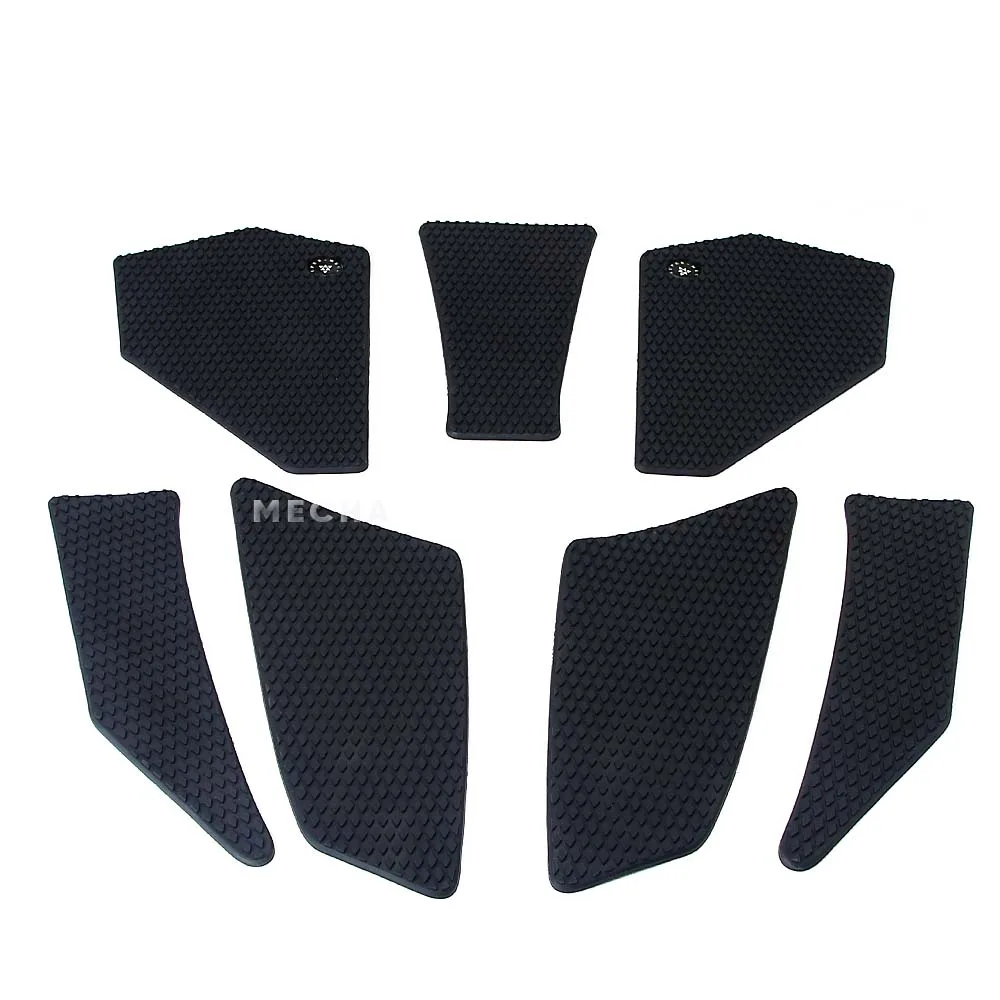 Рисунок 5 - Змеиная кожа, накладки для бака