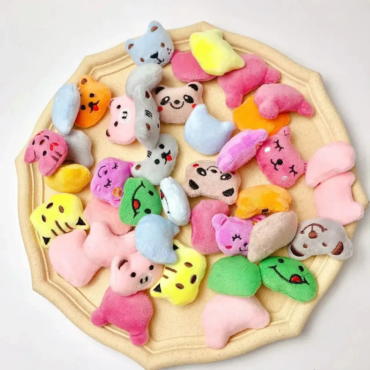10/20PCS Mini Claw Machine Toy Accessories Dolls and 32MM Twisted Egg Cute Animal Plush Dolls for Kids Arcade Crane Machine Gift 2
