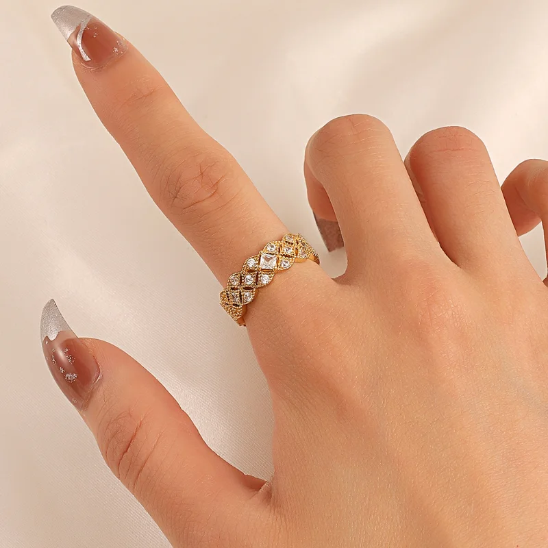 

European and American Fashion New Luxury Geometry Open Ring Women and Jewelry Banquet Party Couple Gift Commemoration