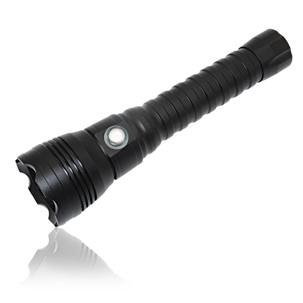 xhp70.2 flashlight (2)