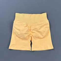Women's Scrunch Butt Seamless Gym Shorts - Fitness & Yoga Sportswear - S (Peach Sorbet)