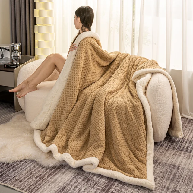 Vintage Jacquard Carved Velvet Throw Blanket – Double-Layer AB Version, Thick & Plush 4