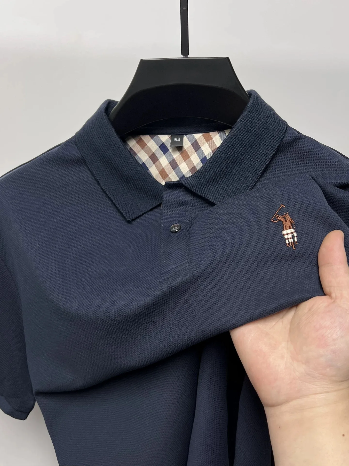 Marque de luxe broderie manches courtes polo shirt hommes Summer Golf tops haut de gamme soie coton respirant mode affaires Casual Paul t - shirt 1 Marque de luxe broderie manches courtes polo shirt hommes Summer Golf tops haut de gamme soie coton respirant mode affaires Casual Paul t - shirt 1