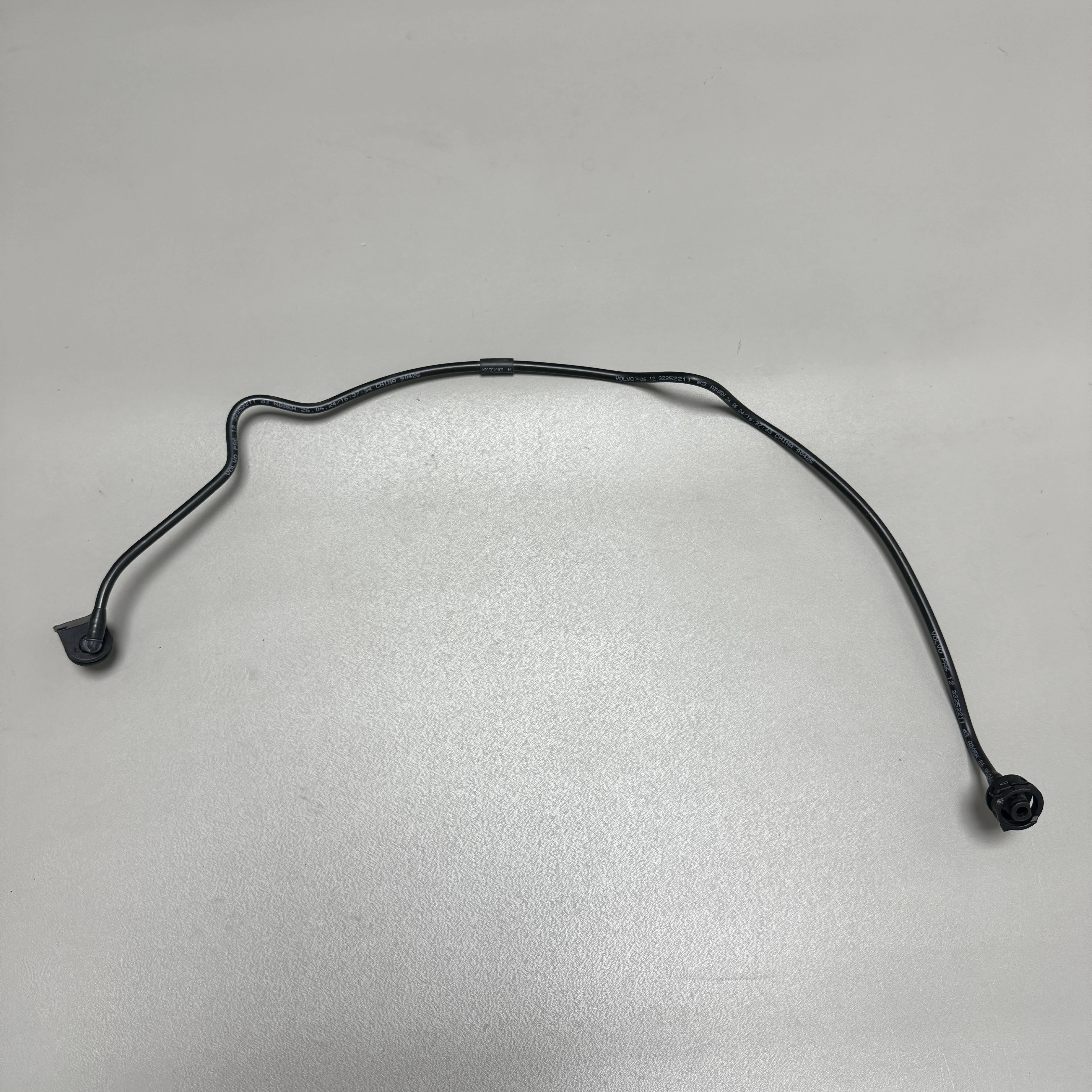 ㅎ♡　S 31368987 31686821 3225221131338720 bleed hose for VOLVO XC90
