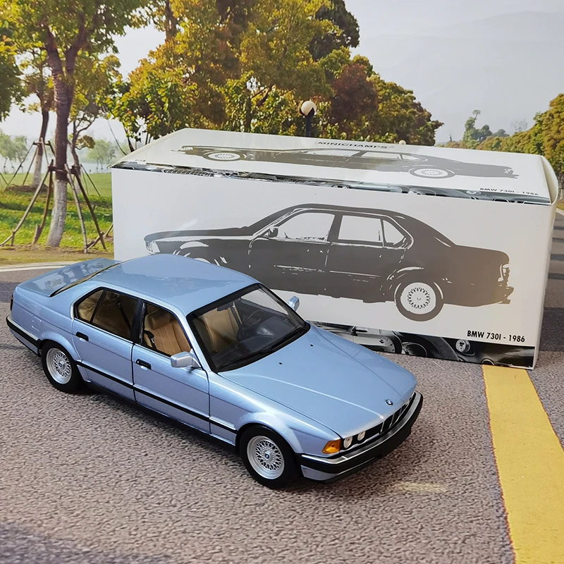 BMW 7-Series 1986 Red llic ミニカー BMW 7-Series 1986 Red llic ミニカー Minichamps 1:43 BMW 7