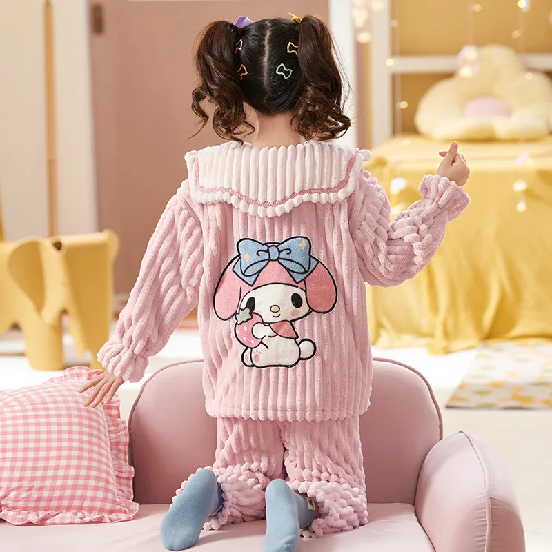 

Sanrio Kawaii/качественная Пижама с капюшоном из кораллового флиса домашняя одежда с рисунком из мультфильма Cinnamoroll My Melody для девочек зимние плюшевые комплекты для студентов