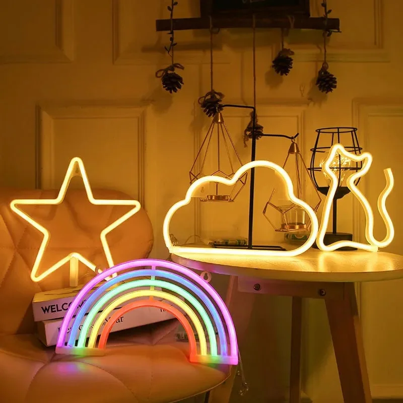 Luce Al Neon Arcobaleno LED – 16x30 Cm, Alimentazione A Batteria O USB, Per Decorazione Cameretta E Feste