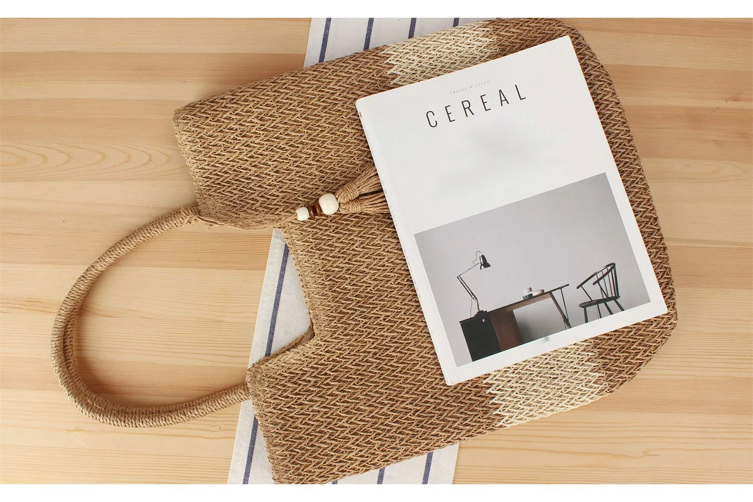 New Styles of Handbags 2024, Woven Bags for Summer Seaside Travel, New Versatile Large-capacity Tote Bags, Fashionable and Popular Women's Bags._voghion.com