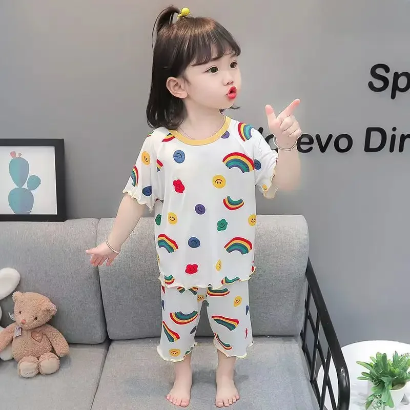 thumbnail image 1 of Pijamas suaves de seda de hielo para niños, ropa de casa de manga corta con estilo fino de verano para niñas, ropa de aire acondicionado de verano, 1 of 4
