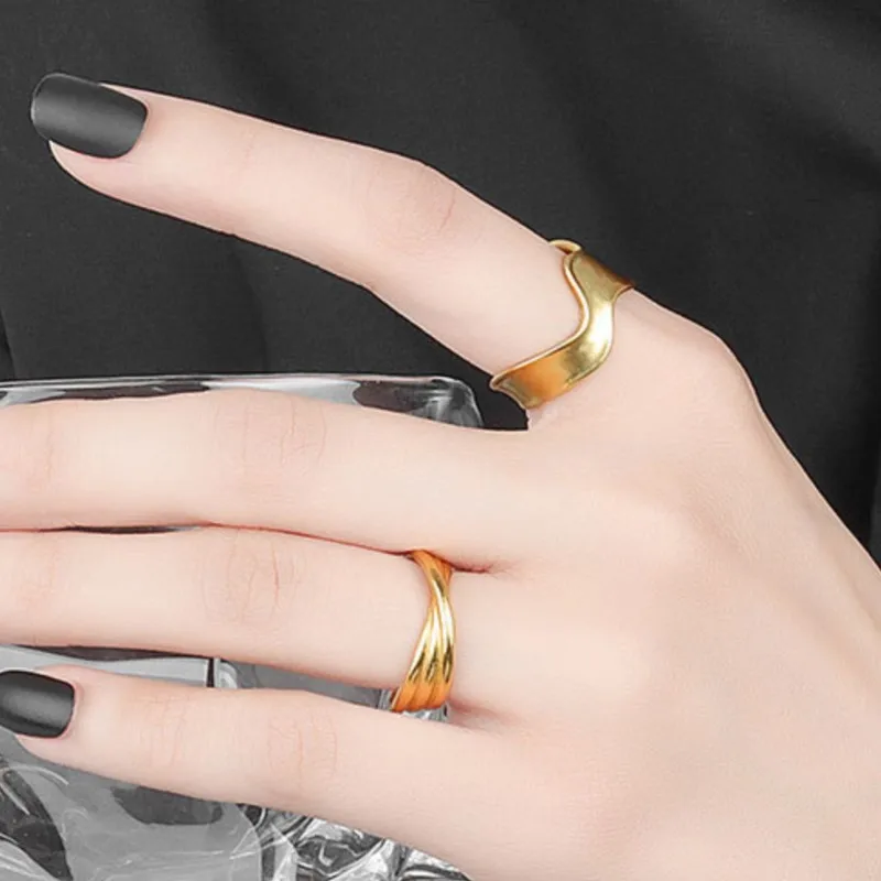 2024 New Trend Wave Pattern Opening Ring for Women Simple Silver Color Irregular Ring Fashion Party Jewelry Gifts