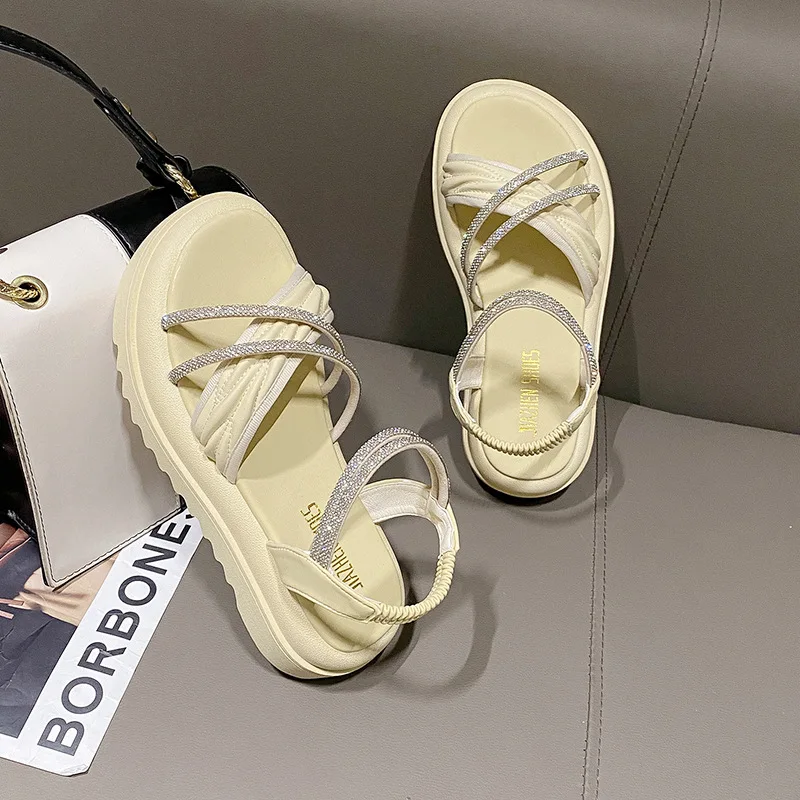 

Wearing Thick Soled Sandals for Women In The Summer Korean Version of Fashionable Fairy Feng Shui Diamond Elastic Beach Sandals