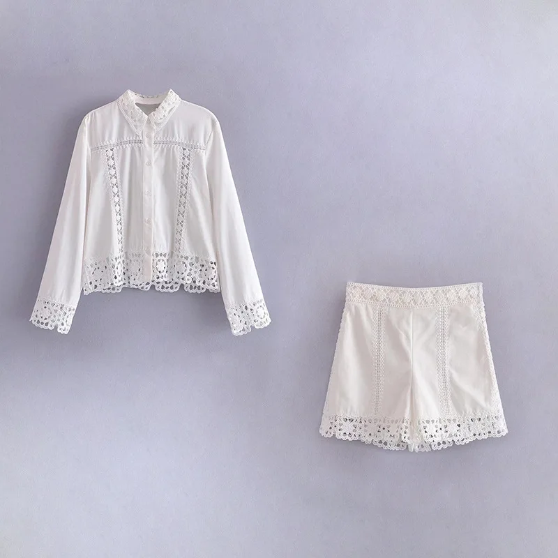 

Women 2023 New Sweet Fashion Crochet stitching Blouses Vintage Long Sleeve Female Shirts Chic Tops